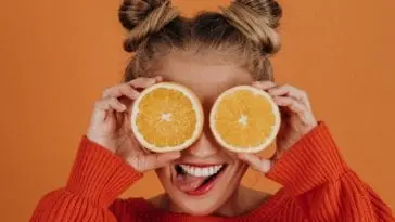 20 owoców, które pomogą Ci schudnąć pomarańcz