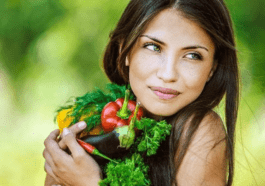 Dieta na zdrową skórę: co jeść, a czego unikać (lista produktów)