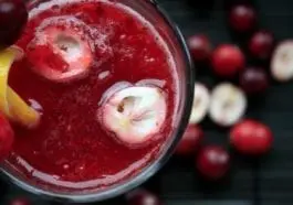 Zdrowe smoothie: 10 przepisów z kaloriami i zasady komponowania