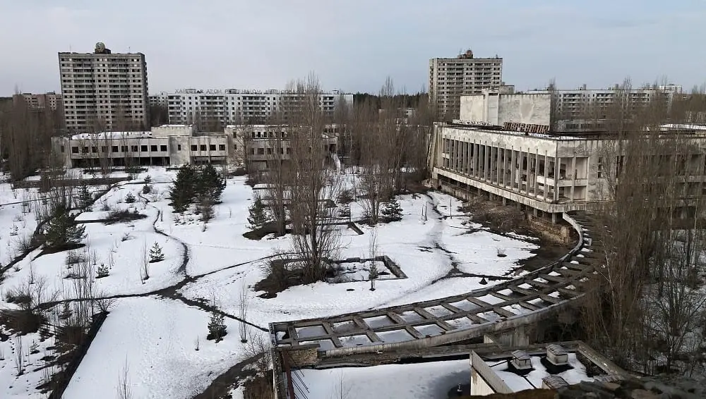 Najbardziej tajemnicze miejsca na ziemi, które musisz zobaczyć! Zdjęcie z miasta duchów.