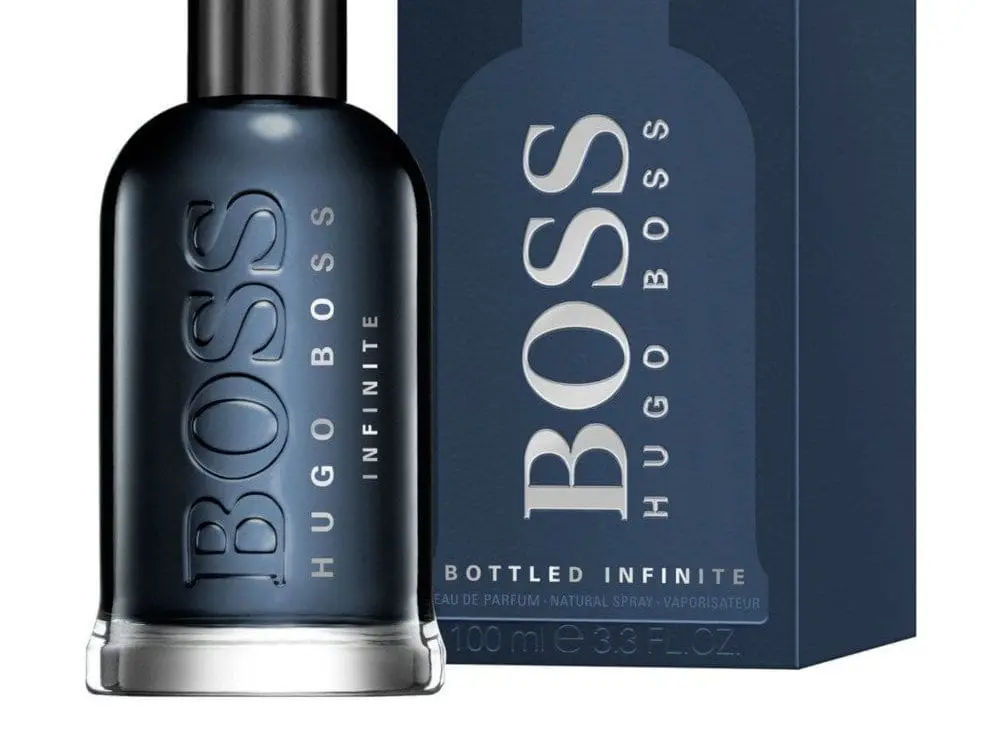 Flakon perfum Infinite. 
