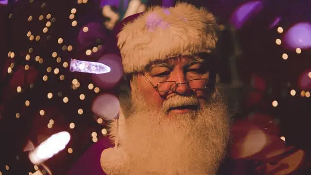 Święty Mikołaj z reklam Coca Coli. 