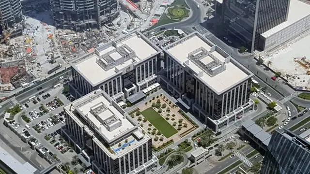 Dubaj buduje pierwszy Sąd Kosmiczny do rozwiązywania pozaplanetarnych sporów Widok z góry na Dubaj.