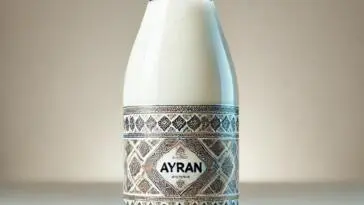 Ayran co to: Tradycyjny napój jogurtowy z Bliskiego Wschodu ayran w butelce