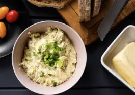 Pasta jajeczna Magdy Gessler: przepis na idealną pastę