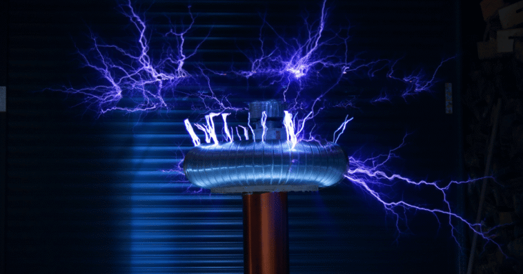 Wzór na Natężenie Prądu - Kompletny Przewodnik dla Elektryków i Studentów