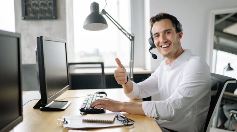 Cyfrowe przyzwyczajenia i potrzeba natychmiastowej gratyfikacji