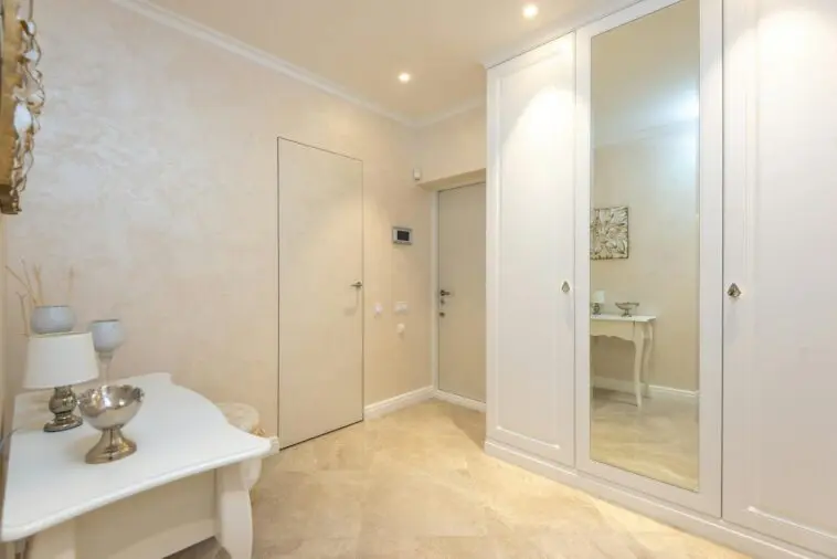 Szafy, które porządkują codzienność. Jak dobrze zaplanować przestrzeń w domu? Szafy, które porządkują codzienność. Jak dobrze zaplanować przestrzeń w domu?