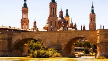 Majówka w Hiszpanii z wylotem z Krakowa - TOP 3 miasta