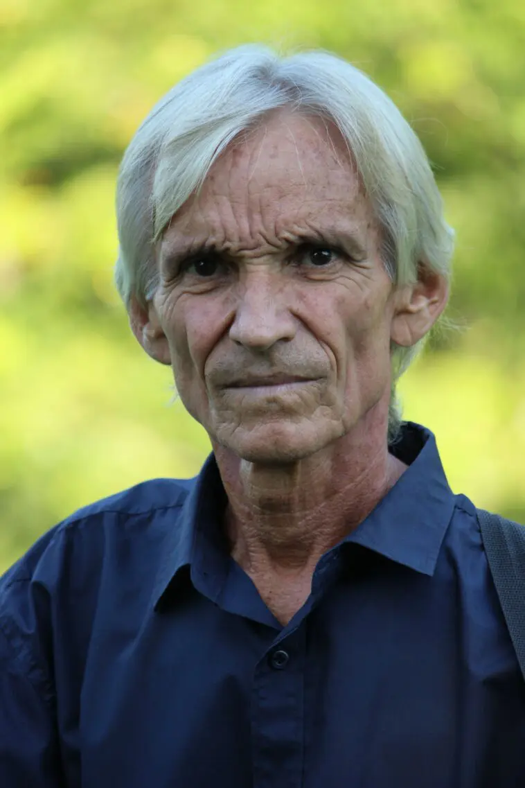 Sennik dziadek – co oznacza sen o dziadku? Portret starszego mężczyzny – symbolika snu o dziadku