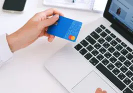 Santander infolinia: numer, godziny i kontakt z bankiem