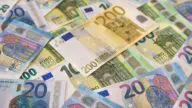 Gotówka pod kontrolą. Od 2027 roku w całej Unii zapłacisz nią najwyżej 10 tysięcy euro