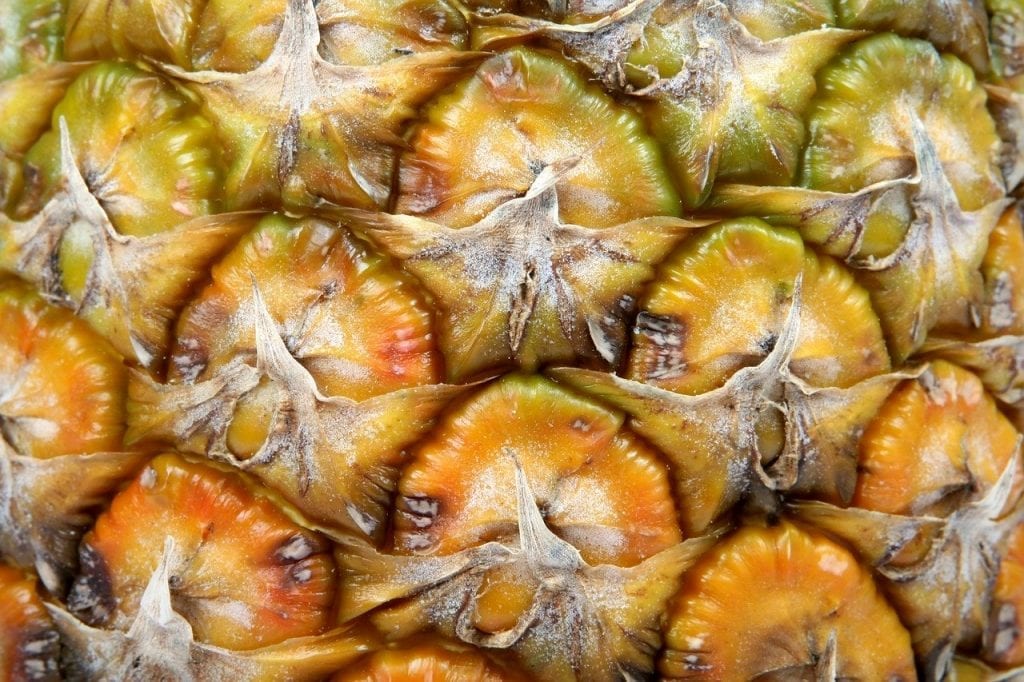 15 zdrowotnych właściwości ananasa