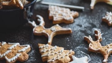 Upieczone pierniczki.