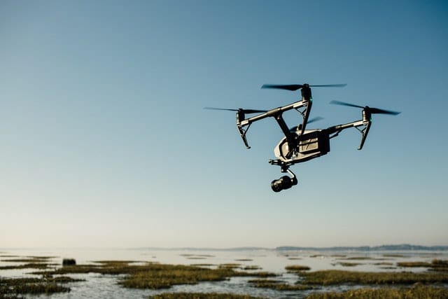 Dron nad jeziorami. 
