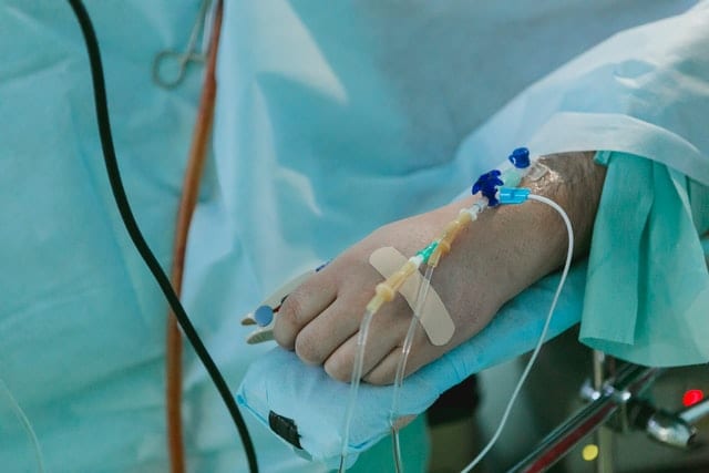 Narząd z drukarki będzie pomagał pacjentom Człowiek podczas operacji.