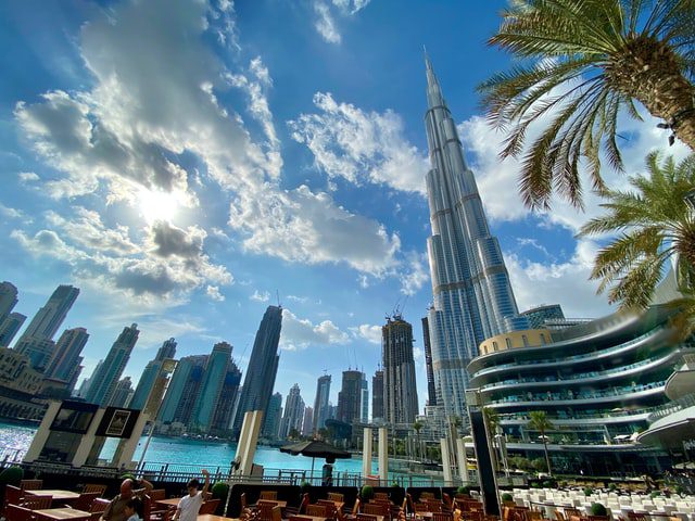 Dubaj jakiego nie znałeś Budowle w Dubaju.