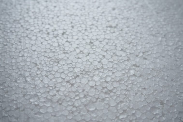 Kompaktory EPS – rewolucja w recyklingu styropianu Kompaktory EPS