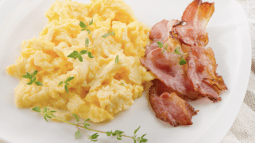 Keto śniadanie