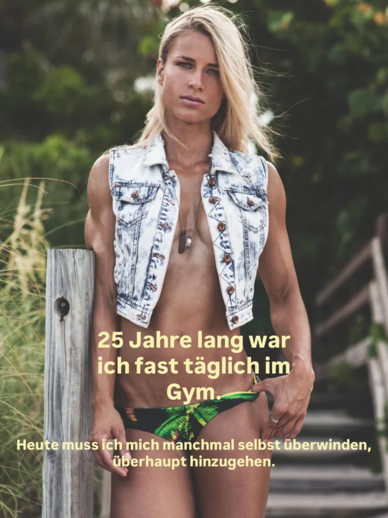 Adrienne Koleszár w kamizelce jeansowej, 25 lat na siłowni Adrienne Koleszár w kamizelce jeansowej, 25 lat na siłowni