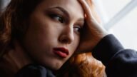 Leczy depresję latami, a nastrój i tak skacze od euforii po dno. Ta choroba tylko udaje depresję