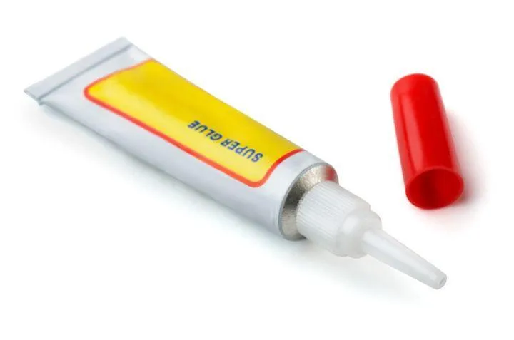 Separate Super Glued Items