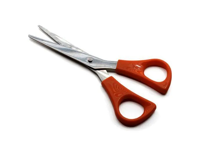 Prevent Scissors from Sticking